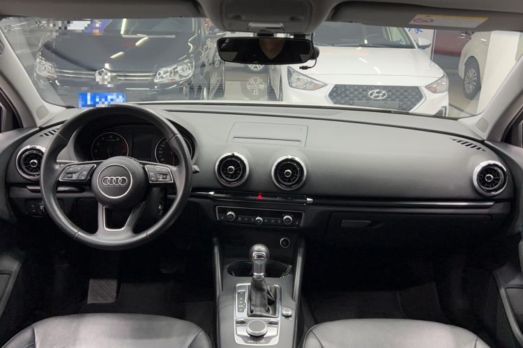 Used Audi A3 2019 Limousine 35 TFSI Fashion Edition China VI Emission Standard
