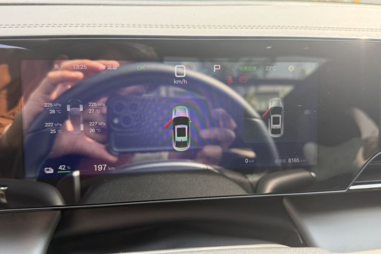 Used BYD Qin L 2025 EV 470KM Leading Edition Odometer Close Up
