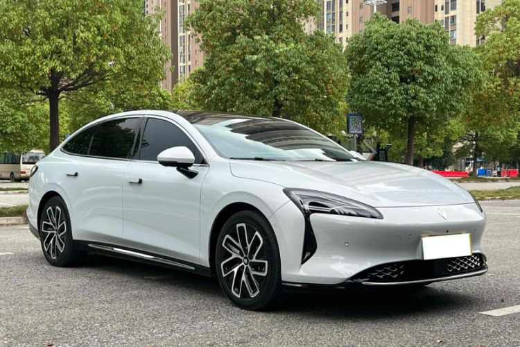 Used Baojun Enjoy 2025 All-Electric 600km Luxury Edition