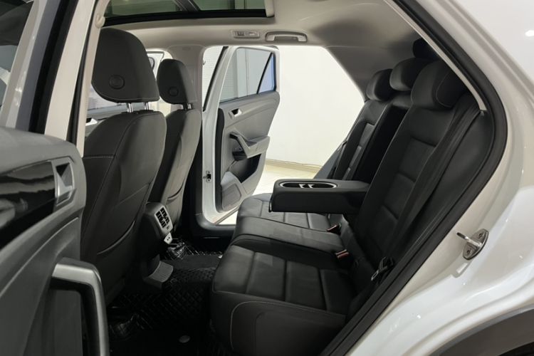 Used Volkswagen T-ROC 2022 280TSI DSG Two-Wheel Drive Comfort PLUS
