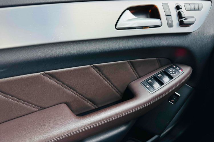 Used Mercedes-Benz M-Class AMG 2014 AMG ML 63
