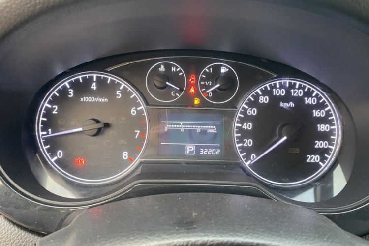 Used Nissan Tiida 2014 1.6L CVT Comfort Model