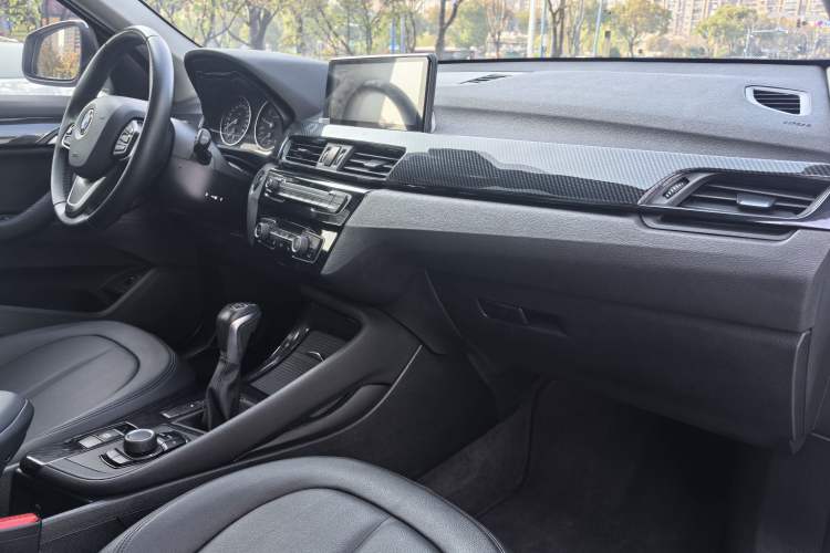 Used BMW X1 2016 sDrive18Li Premium Edition