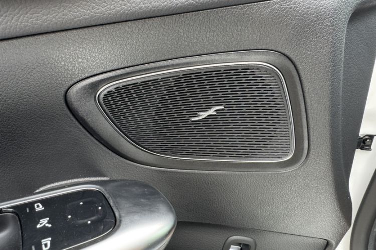 Used Mercedes-Benz C-Class 2025 Facelift C 260 L Sport Edition
