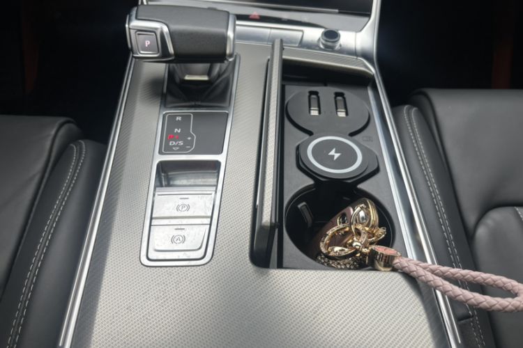 Used Audi A6L 2023 Revised 45 TFSI Prestige Elegant Edition
