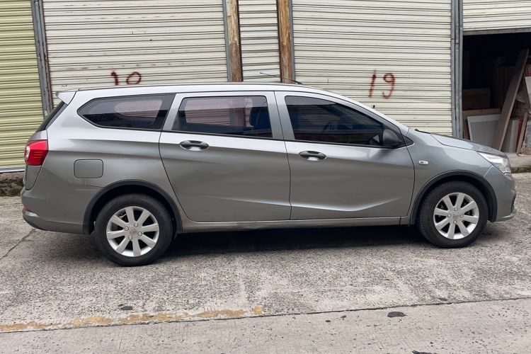 Used Baojun 310W 2017 1.2L Manual Value Edition China V