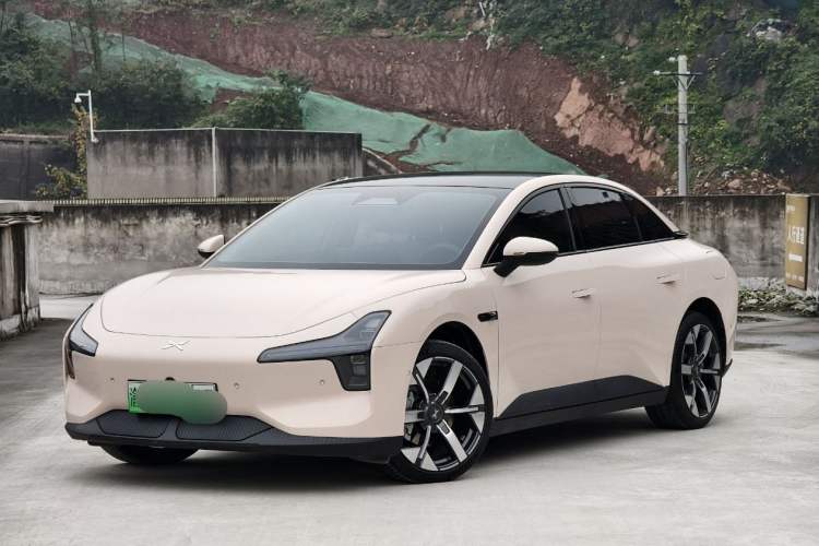 Used XPeng MONA M03 2024 620 with Ultra-Long Range