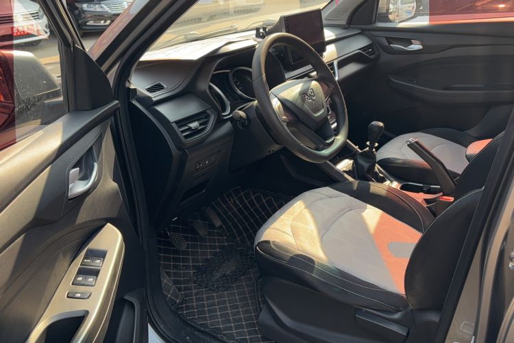 Used Wuling Hongguang S3 2018 1.5L Manual Standard Version China V Standard