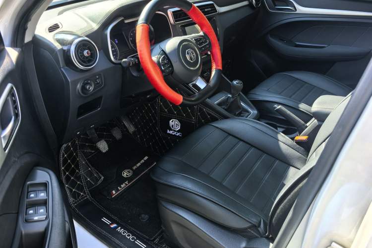 Used MG ZS 2019 1.5L Manual 65-inch Giant-Sized Sunroof Global Edition China VI Standard