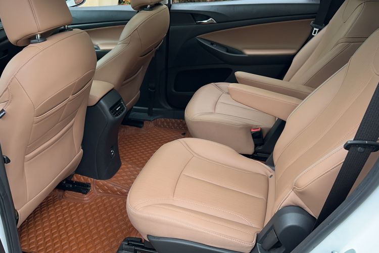 Used Buick GL6 2021 323T Mild Hybrid Connect Luxury Model Interior 4