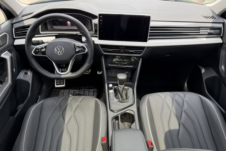 Used Volkswagen Tiguan L 2022 330TSI Automatic Two-Wheel Drive R-Line Enhanced Edition