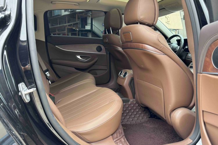 Used Mercedes-Benz E-Class 2020 E 300 L Stylish Model