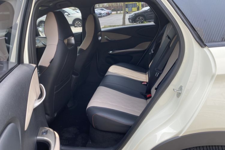 Used BYD Dolphin 2023 420 km Fashion Edition Interior 3