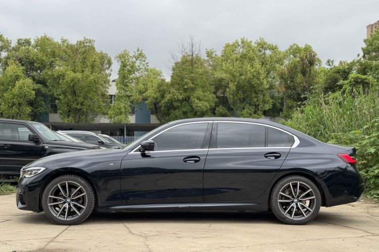 Used BMW 3 Series 2021 Second Facelift 325Li M Sport Package Exterior 2