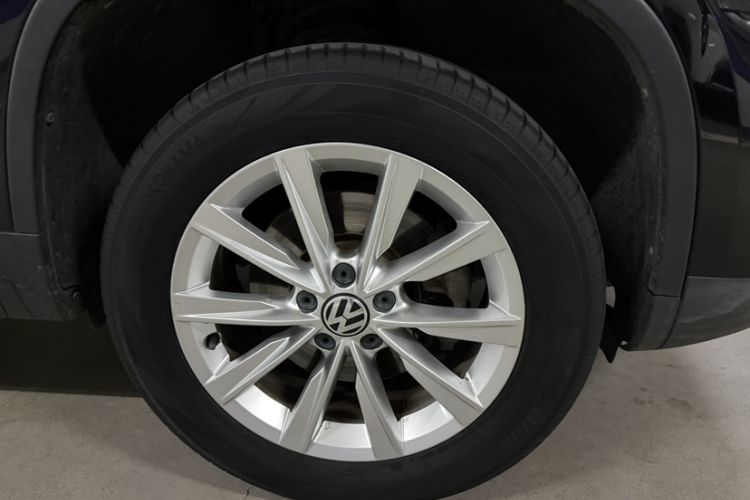 Used Volkswagen Tiguan 2016 280TSI Automatic Two-Wheel-Drive Silk Road Style Edition Exterior 6