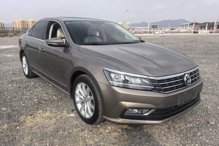 Used Volkswagen Passat 2017 280TSI DSG Luxury Edition
