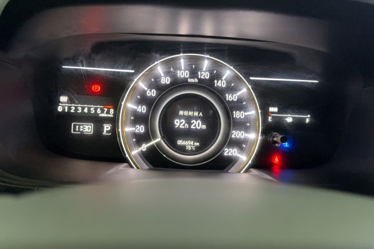 Used Honda Elysion 2016 2.4L Luxury Edition Odometer Close Up