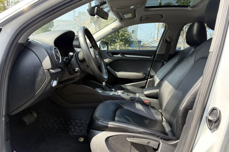 Used Audi A3 2020 Restyled Sportback 35 TFSI Entry-Level China VI Emission Standard