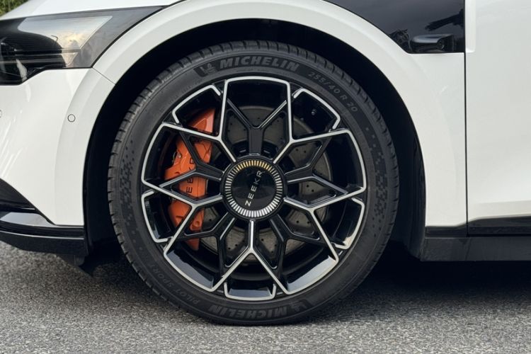 Used Zeekr 007 2025 Four-Wheel Drive Intelligent Driving Version 75 kWh Exterior 3