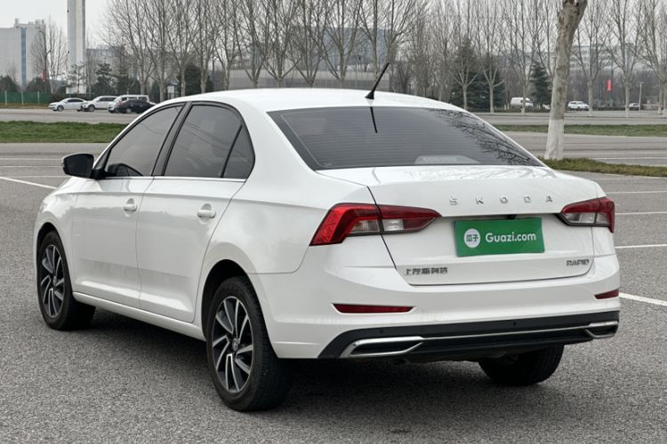 Used Skoda Rapid 2022 1.5L Automatic Comfort Edition
