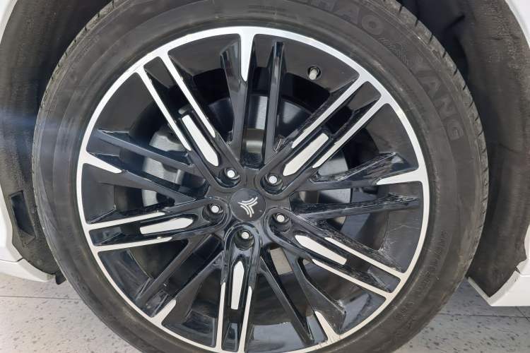 Used NETA S 2022 Extended-Range Version 1160 km Range Rear-Wheel-Drive Compact Edition