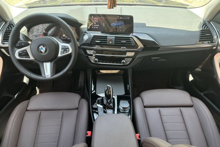 Used BMW X3 2021 xDrive25i M Sport Package Interior 8