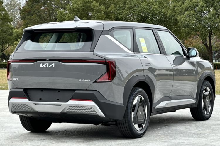 Used Kia EV5 2025 530 Air
