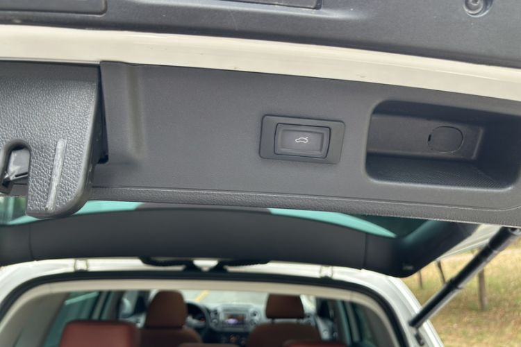 Used Volkswagen Tiguan 2016 2.0 TSI Four-Wheel Drive Standard Version