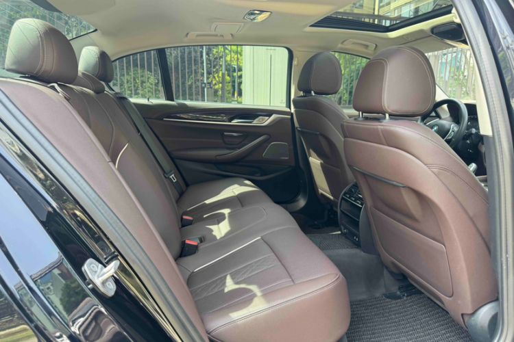 Used BMW 5 Series 2021 Updated Version 525Li Luxury Package Interior 7