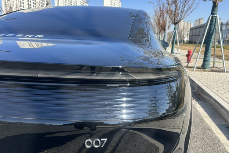 Used Zeekr 007 2024 Rear-Drive Version 100 kWh
