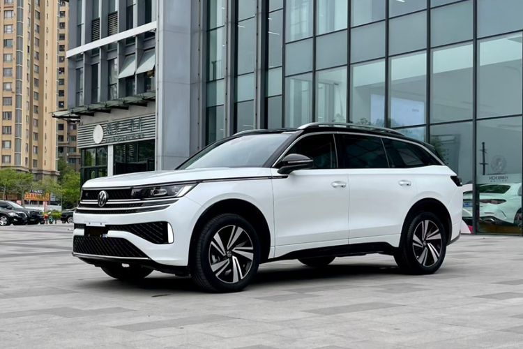 Used Volkswagen Tavendor 2023 380TSI Four-Wheel Drive R-Line Cruise Edition