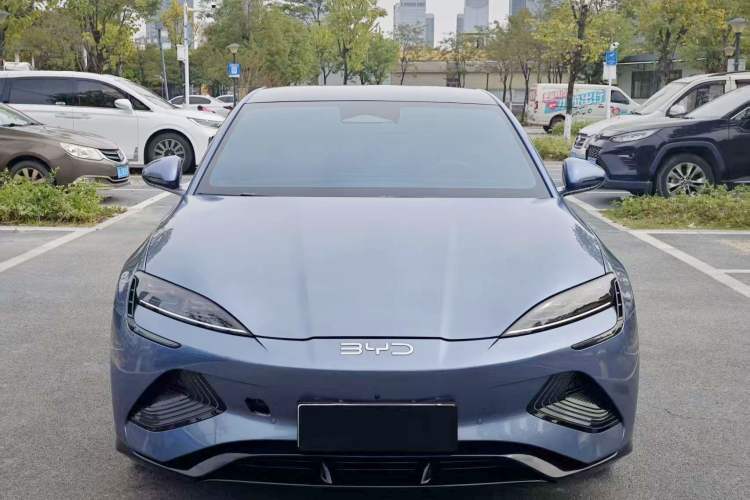 Used BYD Seal 2025 650 Long-Range Version
