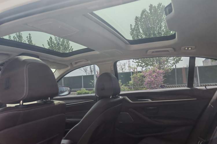 Used BMW 5 Series 2022 Updated 530Li Leading Edition Luxury Package