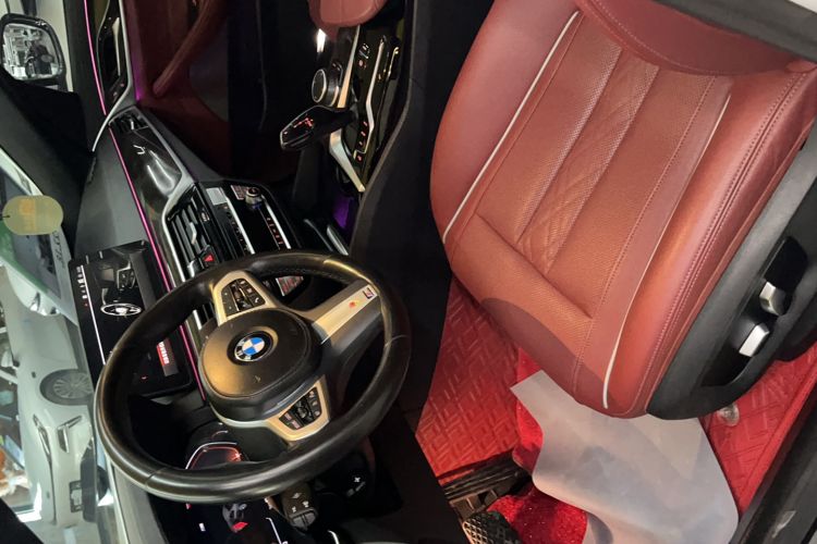 Used BMW 5 Series 2022 Restyled 525Li M Sport Package
