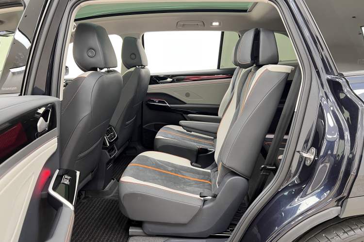 Used Volkswagen ID.6 CROZZ 2022 Long-Range PRO Edition