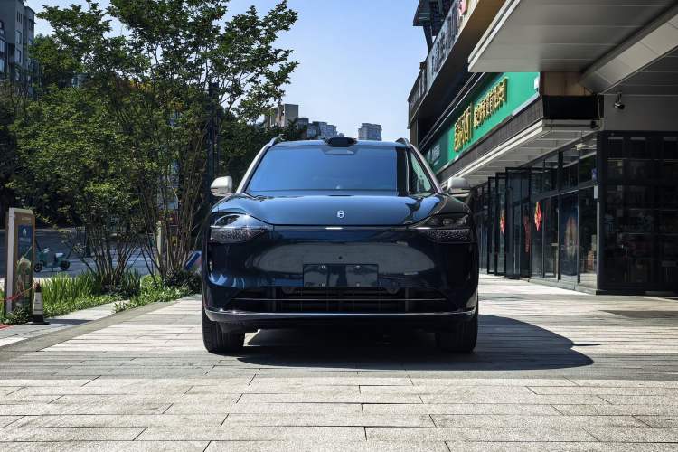 Used Hima AITO M9 2025 Extended-Range Max Version 52 kWh 6-Seater Edition