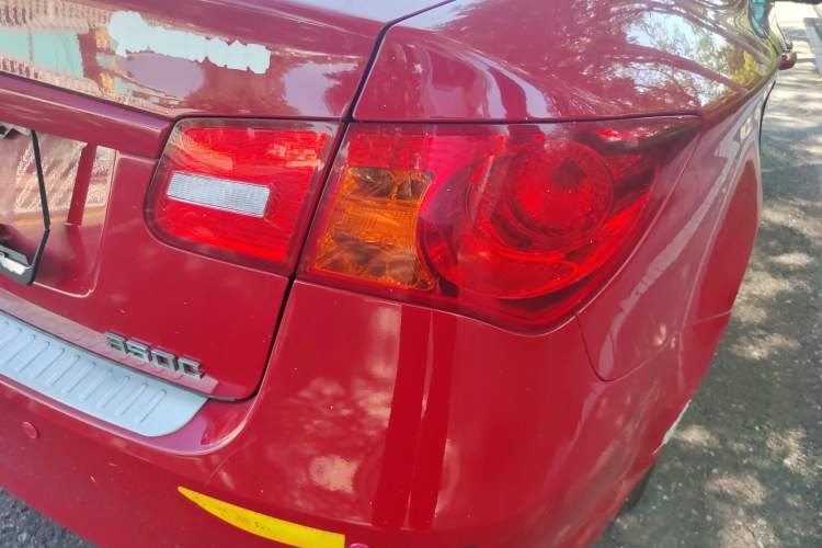 Used Roewe 350 2014 1.5L Manual Xunchi Edition