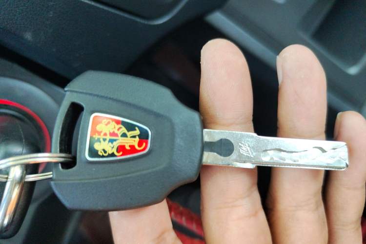 Used Roewe 350 2014 1.5L Manual Xunchi Edition