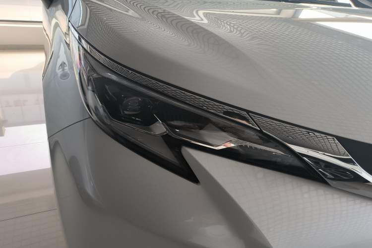 Used Toyota Sienna 2023 2.5L Hybrid Comfort Edition
