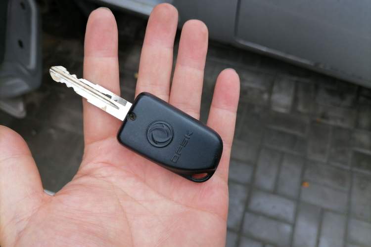 Used Dongfeng Xiaokang K05S 2019 1.2L Practical Version China VI Standard DK12
