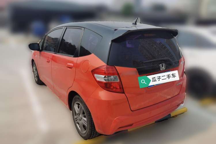 Used Honda Fit 2011 1.3L automatic comfort version
