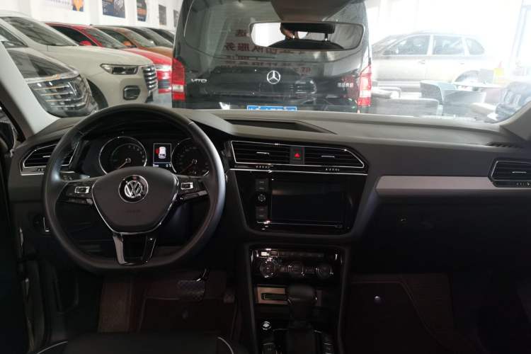 Used Volkswagen Tiguan L New Energy 2019 430 PHEV Hybrid Flagship Model Center Console