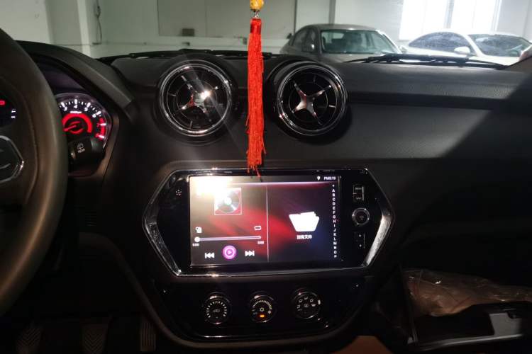 Used Soueast DX3 2016 1.5L Manual Flagship Version
