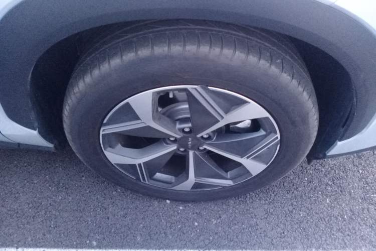 Used AION V 2024 Plus 70 Star Edition Lithium Iron Phosphate
