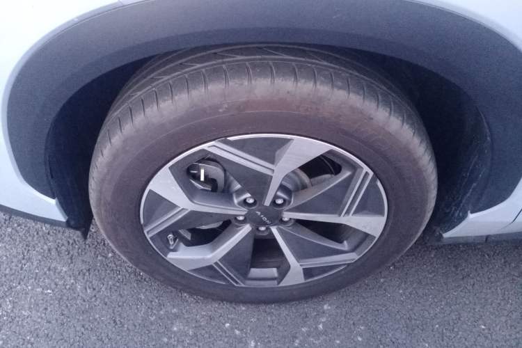 Used AION V 2024 Plus 70 Star Edition Lithium Iron Phosphate
