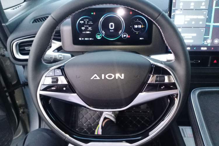 Used AION V 2024 Plus 70 Star Edition Lithium Iron Phosphate
