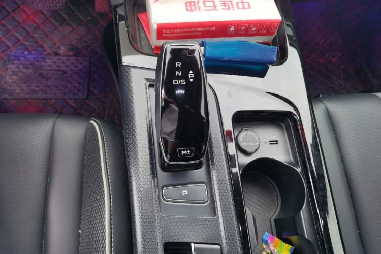 Used Bestune T55 2022 1.5T Automatic ZHUOYUE Model
