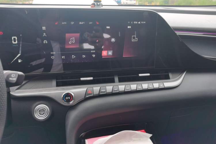 Used Bestune T55 2022 1.5T Automatic ZHUOYUE Model
