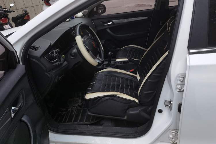 Used Roewe 360 2018 PLUS 1.5L Manual Luxury Edition