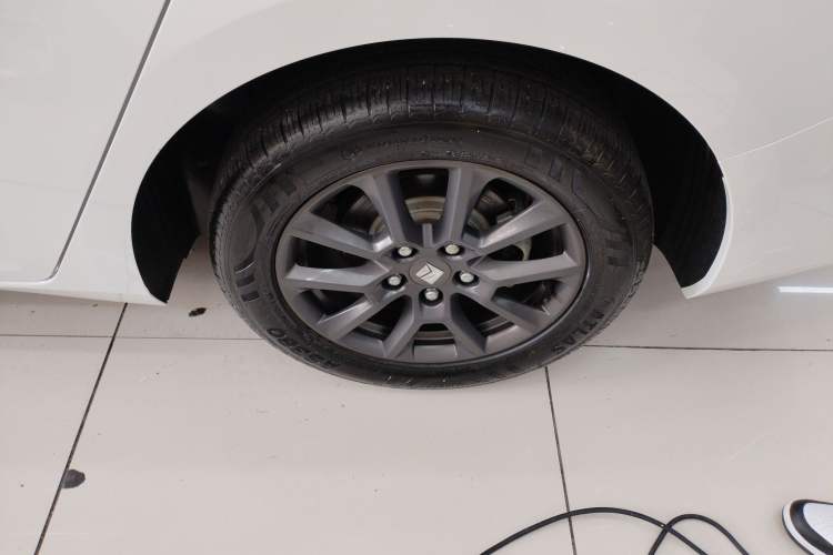 Used Baojun RC-5 2020 RC-5W 1.5L Manual Zhizhao Elite Edition